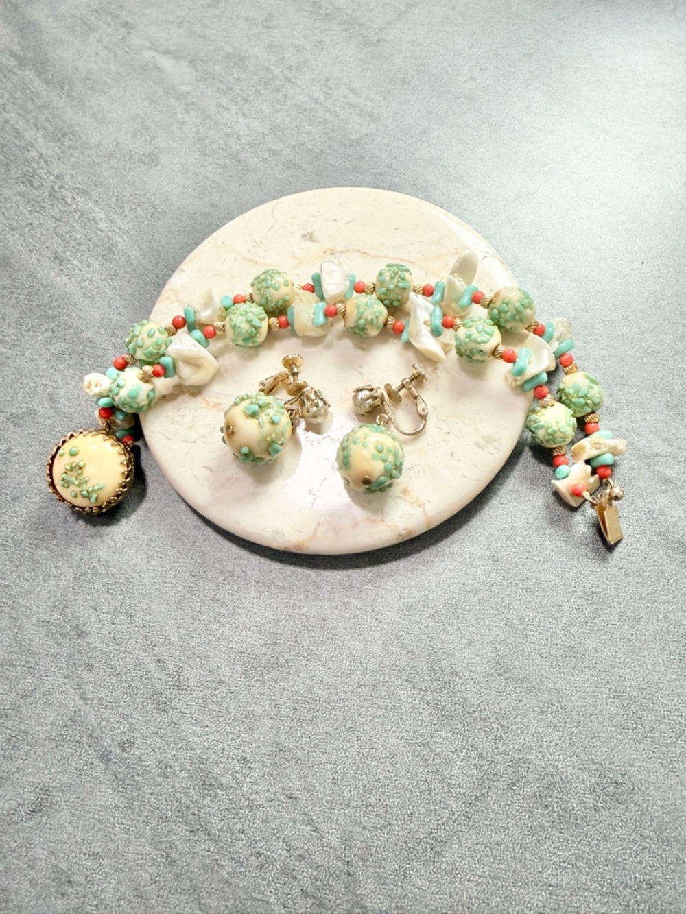 Vintage Accessocraft APC Glass Beaded Double Bracelet With Screw Back Earrings